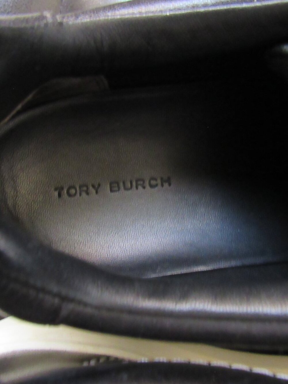 Tory Burch Women’s Ladybug Sneakers Size 8m Black leather - Picture 4 of 7
